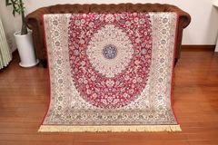 イラン産 シルク絨毯 50x80cm…….fr.15. イラン産 シルク絨毯 50x80cm…….fr3. | Mercari