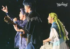 【中古】コレクションカード(男性) 044：Mrs. GREEN APPLE/集合(3人)/「Mrs. GREEN APPLE on “Harmony”」MGA Special Photo Card Set “Harmony” フォトカード