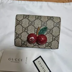 2025年最新】グッチ財布さくらんぼの人気アイテム - メルカリ