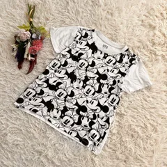 『UNIQLO』ユニクロ　グラフィックTシャツ　半袖　カットソー　UT　コットン100%　綿　クルーネック　ディズニーコラボ　ミッキー　ミニー　総柄　白(M)