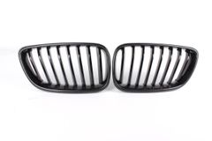 BMW 純正ブラックグリル 2個セット 51 13 8 469 959 - メルカリ