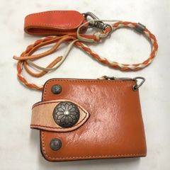 KCs 二つ折り財布 レッドムーンウォレットロープ 超美品 - メルカリ
