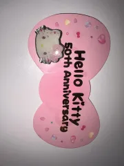 ハローキティ 50周年 ハローキティ ポップアップ バッジ