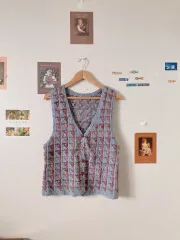 編みニットベスト