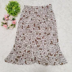 【モカ】 膝丈スカート マーメイド 総柄 薄手 裏地あり 体型カバー フェミニン