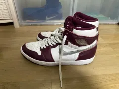 ナイキ エアジョーダン1 ボルドー