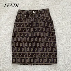 美品！FENDI　フェンディ　ズッカ柄　スカート　24インチのサムネイル
