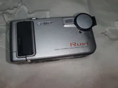 動作品 SONY CCD-CR1 ビデオカメラ 乾電池駆動　難あり 動作品 SONY CCD-CR1 ビデオカメラ 乾電池駆動 難あり - メルカリ