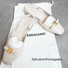 ♥naorinco ♥（プロフ必読）様専用 Ferragamo HAILEY - メルカリ