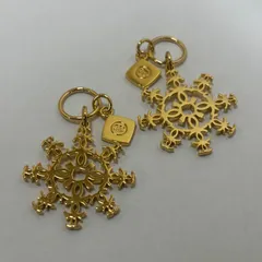 ◎CHANEL シャネル ノベルティ 2024年 ホリデー限定 スノーフレーク 雪の結晶 チャーム キーホルダー ゴールド 2点