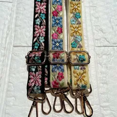 インド刺繍リボン　ショルダーストラップ　ショルダーベルト　スマホストラップ　ハンドメイド　＊No.36