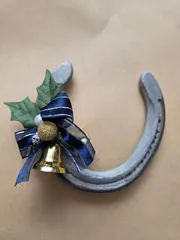 【Only One】競走馬（サラブレッド）実使用アルミ蹄鉄（デコレーション：クリスマス）