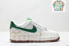 NIKE AIR FORCE 1‘07 LV8. The original last and cardboard are used to create the pure low - top Air Force 1 style.-WTO輸入4