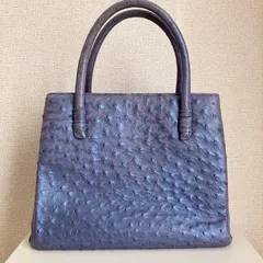 オーストリッチ風ハンドバッグ 光沢のあるパールブルー