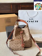 【今日特価】Coach コーチ ローワン バケットバッグ シリーズ 抽ひも設計と多用途肩ひも付きデザイン