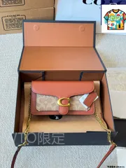 【今日特価】Coach コーチ タビー リストレット ミニサイズ、ポケット付き、取り外し可能なチェーン付き
