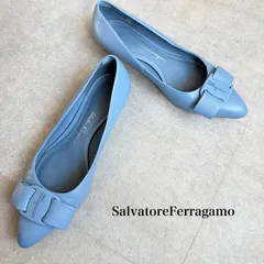 2025年最新】フェラガモvivaの人気アイテム - メルカリ