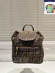 【今日特価】Fendi フェンディ クラシックプリント バックパック 復古風で百搭性に優れる