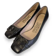 美品 Salvatore Ferragamo サルヴァトーレフェラガモ ダブルガンチーニ スクエアトゥ ローヒール パンプス 4C 21.5cm相当 ブラック レディース 古着 中古 USED