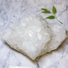 17x14x17 cm 4 KILO‼️ 大きい‼️白い水晶のクラスター - メルカリ