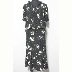良品 INGEBORG インゲボルグ フラワープリント ブラウス ロングスカート セットアップ サイズM ブラック レディース 古着 中古 USED