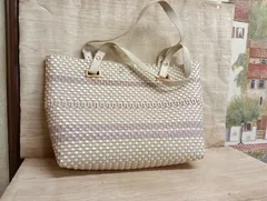 ホワイトベージュ　かごバック