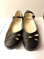 M24　Pedala　ペダラ　アシックス　23cm EE　コンフォートパンプス　ローヒール　ストラップバレエシューズ　歩きやすい靴　ブラック　大人おしゃれ　日本製