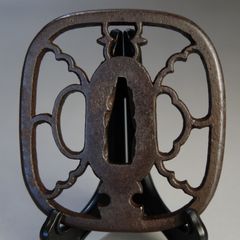 鍔 【 鉄地 槌目仕上 刀匠鍔 】 日本刀 刀装具 鐔 骨董 古美術