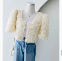 送料無料＆送料込み#ほぼ新品#立体ローズ半袖ジャケット#半額#元値87,900ウォン