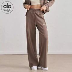 新品 Alo Yoga パンツ ボトム トラウザー アローヨガ - メルカリ