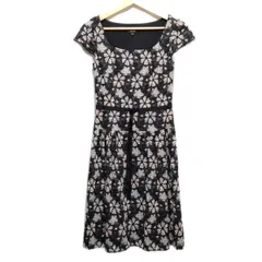 TOCCA(トッカ) ワンピース サイズ0 XS レディース美品  - 黒×白 半袖/ひざ丈/花柄/刺繍