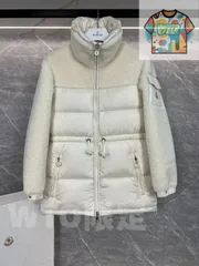 MONCLERモンクレール ベージュ Escautショートレディースダウン｜本日限定特価｜新品未使用