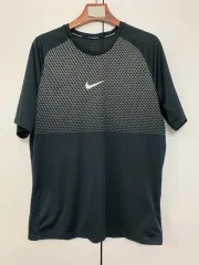 メンズ NIKE ランニング 半袖 Tシャツ キャンピング 登山 サッカー バスケット 機能性