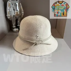 Celine の編み物礼帽 ― ハイエンドなファッションアイテム -WTO輸入1