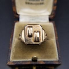 K10ゴールドカレッジリング シグネット1953年 - メルカリ