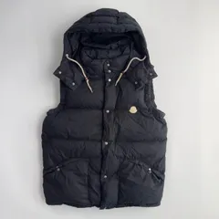 2025年最新】MONCLER Vの人気アイテム - メルカリ