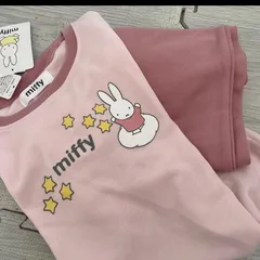 【新品】ミッフィー　パジャマ　うさぎピンク　120cm