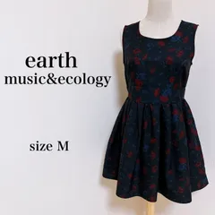 【美品】 earth music&ecology アースミュージックアンドエコロジー ワンピース ミニ フレア ノースリーブ 花柄 ブラック M レディース 古着 匿名配送 送料無料 【9-427】