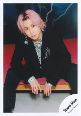 【中古】生写真(STARTO) Snow Man/佐久間大介/膝上/シングル「LOVE TRIGGER / We’ll go together」MV＆ジャケ写オフショット/公式生写真