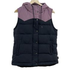 Item thumbnail for item 69560712-6560-4b49-bfbd-d93fcb263c10