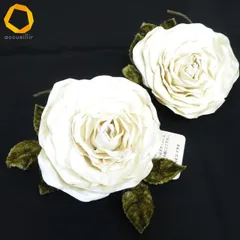 #aue カネコイサオ KANEKO ISAO コサージュ 2個 セット 白系 バラ 薔薇 ローズ レア 希少 ヴィンテージ コレクター [972644] k01のサムネイル