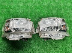新車外し トヨタ ハイエース200系 8型ダークプライム2純正LEDヘッド