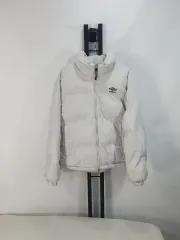 アンブロ ダウン リバーシブル フリース ONF（オンエンオフ・オネノプ） リバーシブル ジャケット m