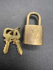 LOUIS　VUITTON ルイ・ヴィトン 南京錠 321