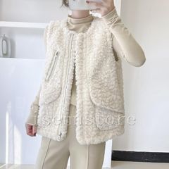 Item thumbnail for item 682722bc-ec45-43b6-ba1e-ca9cc8672fca