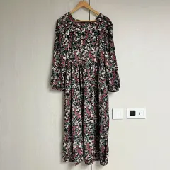 ブラウン フラワー バルーン ロング ONE PIECE 66サイズ