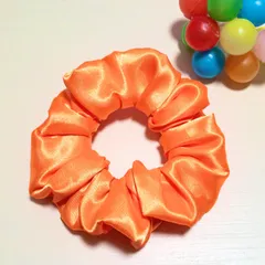 【レギュラーサイズ】ハンドメイドシュシュ*サテン/オレンジ