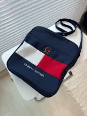 Tommy Hilfiger Classic BIGロゴ クロスバッグ