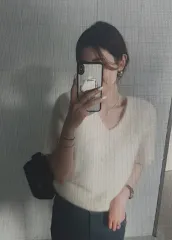 (海外配送)アイボリー/グレー Vネック 半袖 アンゴラ ニット セーター