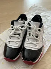 ナイキ エア ジョーダン 11 レトロ ロー コンコルド ブレーザー 260